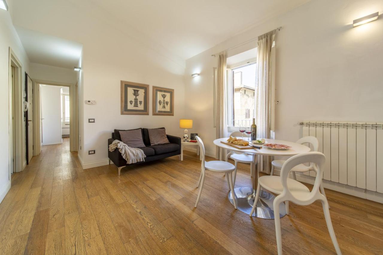 Bright Santa Croce Apartment Florence Exterior photo